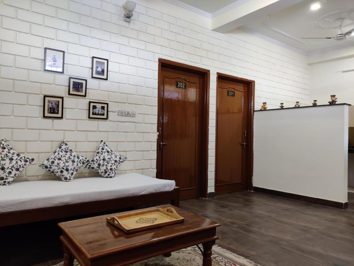 The Karauli Villa By Le Pension Stays Dźajpur Zewnętrze zdjęcie